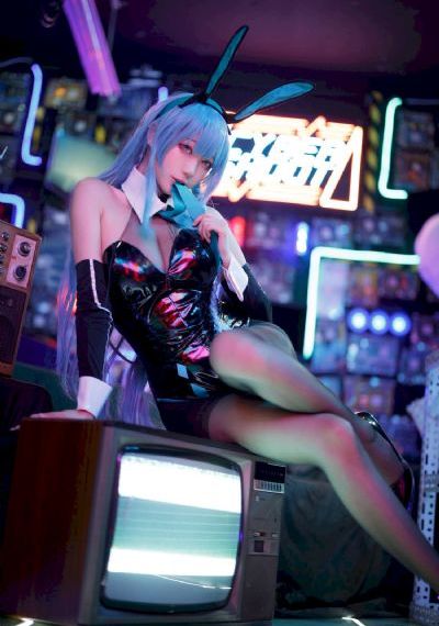 宇宙天魔下载_DVD在线观看